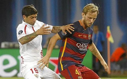 Una parte de Rakitic se quedó en Sevilla cuando firmó con el Barcelona. Una parte de Rakitic se quedó en Sevilla cuando firmó con el Barcelona.