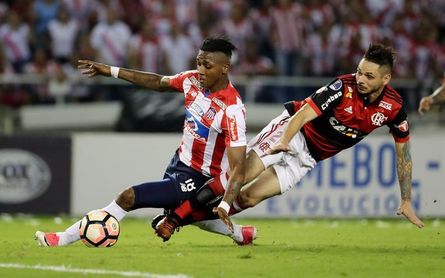 0-2. Vizeu firma un doblete y Flamengo se cita en la final de la Sudamericana con Independiente 0-2. Vizeu firma un doblete y Flamengo se cita en la final de la Sudamericana con Independiente