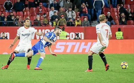 El Deportivo dice que se le "quedó olvidada" la de la presente temporada. El Deportivo dice que se le "quedó olvidada" la de la presente temporada.