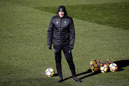 El Real Madrid comienza a preparar el Sevilla con problemas en defensa El Real Madrid comienza a preparar el Sevilla con problemas en defensa