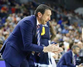 75-81. Soko lidera el triunfo el UCAM en la pista del Hapoel Holon 75-81. Soko lidera el triunfo el UCAM en la pista del Hapoel Holon