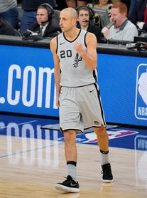124-109. Paul y James arrollan a Spurs y Rockets logran el duodécimo triunfo 124-109. Paul y James arrollan a Spurs y Rockets logran el duodécimo triunfo