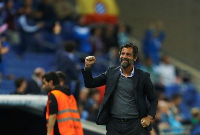 Quique S. Flores: "Nadie del club explica en qué punto está el proyecto" Quique S. Flores: "Nadie del club explica en qué punto está el proyecto"