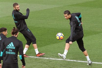 Cristiano y Benzema, en el gimnasio, en la primera sesión enfocada al Clásico Cristiano y Benzema, en el gimnasio, en la primera sesión enfocada al Clásico
