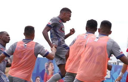 El Emelec ecuatoriano ve difícil el Grupo 4 de la Libertadores pero eso le alienta El Emelec ecuatoriano ve difícil el Grupo 4 de la Libertadores pero eso le alienta