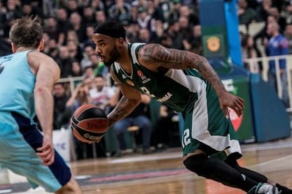 84-75. La buena racha del Barça concluye en Atenas 84-75. La buena racha del Barça concluye en Atenas
