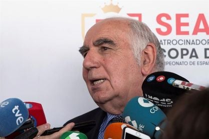 Calzón: "Esperemos que al Barcelona le llegue en Copa la primera derrota" Calzón: "Esperemos que al Barcelona le llegue en Copa la primera derrota"