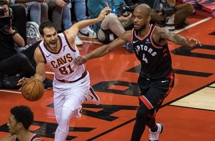 Celtics dominan en Londres; Raptors humillan a Cavaliers y Lakers a Spurs Celtics dominan en Londres; Raptors humillan a Cavaliers y Lakers a Spurs