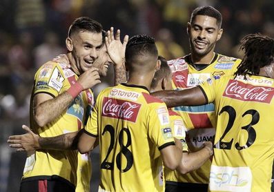 Saprissa y Alajuelense buscan mantener el arranque perfecto Saprissa y Alajuelense buscan mantener el arranque perfecto