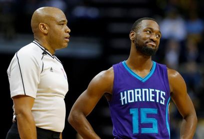 99-88. Walker anota 22 puntos y lidera el triunfo de los Hornets 99-88. Walker anota 22 puntos y lidera el triunfo de los Hornets