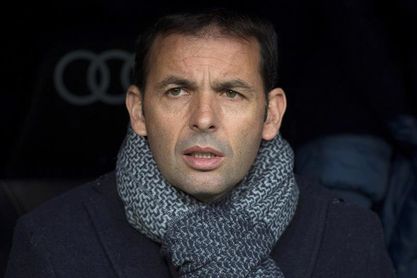 Calleja: "Asenjo volverá con España, eso espero" Calleja: "Asenjo volverá con España, eso espero"