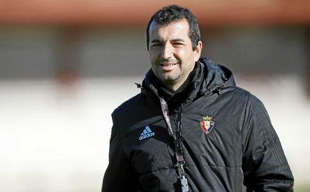 Diego Martínez, técnico de Osasuna. Diego Martínez, técnico de Osasuna.