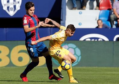 Toño, baja ante el Celta por una lesión muscular Toño, baja ante el Celta por una lesión muscular
