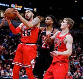 101-106. Whiteside logra doble-doble en victoria de Heat 101-106. Whiteside logra doble-doble en victoria de Heat
