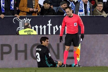 Vallejo abandona el partido lesionado Vallejo abandona el partido lesionado