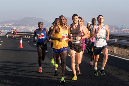 Los kenianos Mbugua y Chepleting, vencedores del noveno Gran Canaria Maratón Los kenianos Mbugua y Chepleting, vencedores del noveno Gran Canaria Maratón