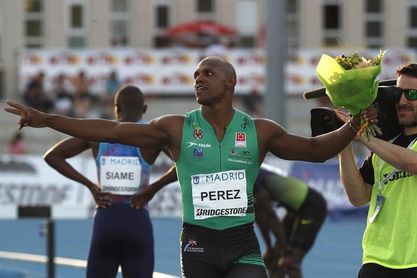 Yunier Pérez bate el récord nacional de 60 en su debut como español (6.53) Yunier Pérez bate el récord nacional de 60 en su debut como español (6.53)