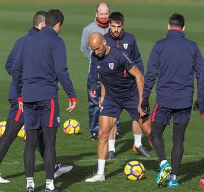 Mikel Rico amplía su contrato con el Athletic hasta 2019 Mikel Rico amplía su contrato con el Athletic hasta 2019