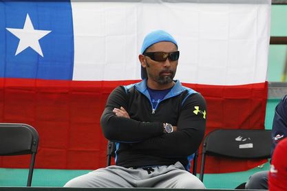 La Federación de Tenis multa al ´Chino´ Ríos por insultar a la prensa en la Copa Davis La Federación de Tenis multa al ´Chino´ Ríos por insultar a la prensa en la Copa Davis