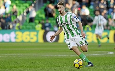 Loren, en el partido ante el Villarreal en el Villamarín. Loren, en el partido ante el Villarreal en el Villamarín.