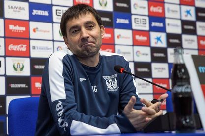 Sito Alonso se marcha del Barcelona sin "nada que reprochar" Sito Alonso se marcha del Barcelona sin "nada que reprochar"