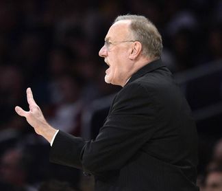 Fallece en accidente de tráfico R.J. Adelman, hijo del técnico Rick Adelman Fallece en accidente de tráfico R.J. Adelman, hijo del técnico Rick Adelman