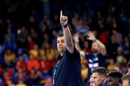 Pascual: "A pesar de lesiones, que nadie piense que vamos a salir con seis" Pascual: "A pesar de lesiones, que nadie piense que vamos a salir con seis"