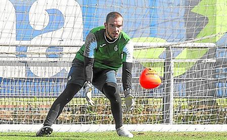 Pau López ve con muy buenos ojos el proyecto del Betis y ya ha dado su palabra para llegar a coste cero el próximo 30 de junio. Pau López ve con muy buenos ojos el proyecto del Betis y ya ha dado su palabra para llegar a coste cero el próximo 30 de junio.
