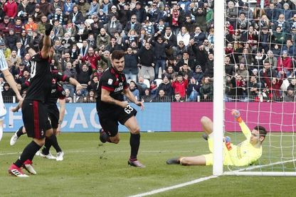 El Milan golea 4-0 al Spal y se acerca a Europa El Milan golea 4-0 al Spal y se acerca a Europa