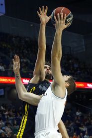 89-76. El Real Madrid recupera sensaciones de cara a la Copa 89-76. El Real Madrid recupera sensaciones de cara a la Copa