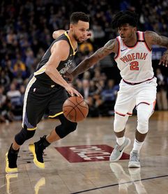 129-83. Curry y Warriors ganan con jugadores haciendo también de entrenadores 129-83. Curry y Warriors ganan con jugadores haciendo también de entrenadores