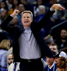 Kerr atribuye a un "mundo enfermo" la crítica por dejar a sus jugadores que se dirigiesen Kerr atribuye a un "mundo enfermo" la crítica por dejar a sus jugadores que se dirigiesen