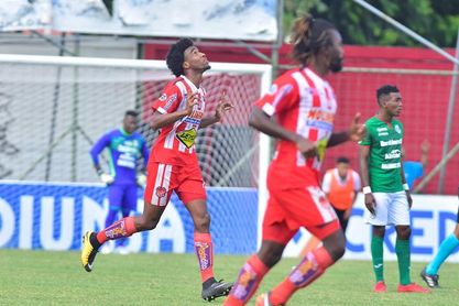 Motagua gana y se consolida como líder seguido del Olimpia que hoy empató Motagua gana y se consolida como líder seguido del Olimpia que hoy empató