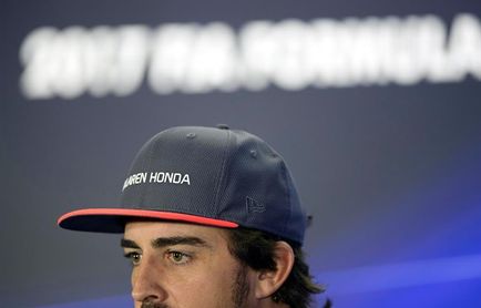 McLaren desveló el MCL33, el nuevo monoplaza "naranja y azul" de Alonso McLaren desveló el MCL33, el nuevo monoplaza "naranja y azul" de Alonso