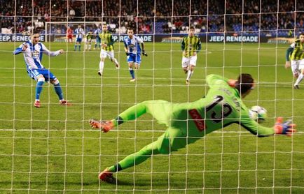 0-0. La mala suerte se ceba con el Deportivo ante el Espanyol 0-0. La mala suerte se ceba con el Deportivo ante el Espanyol