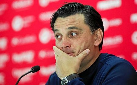 Montella: "No es una posibilidad que el Betis quede por delante del Sevilla" Montella: "No es una posibilidad que el Betis quede por delante del Sevilla"