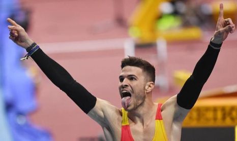 Husillos llegó a celebrar su triunfo. Husillos llegó a celebrar su triunfo.