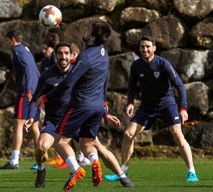 Beñat subraya el deseo del Athletic de "hacer algo bonito" en Europa Beñat subraya el deseo del Athletic de "hacer algo bonito" en Europa
