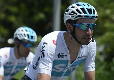 Castroviejo apunta alto en el Sky: el Tour por equipos y el Mundial de crono Castroviejo apunta alto en el Sky: el Tour por equipos y el Mundial de crono
