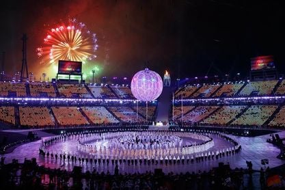 La llama paralímpica brilla en el cielo de PyeongChang La llama paralímpica brilla en el cielo de PyeongChang