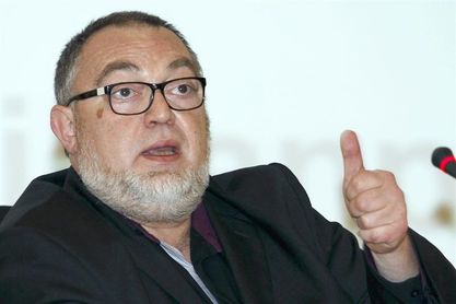 La Asociación de Internautas pide que los usuarios de la red no paguen la guerra del fútbol La Asociación de Internautas pide que los usuarios de la red no paguen la guerra del fútbol
