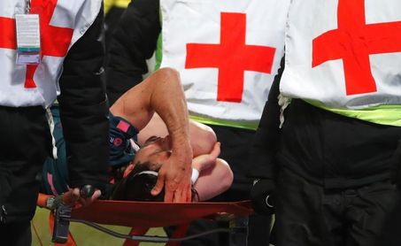 Filipe sufre un fuerte traumatismo en la pierna izquierda Filipe sufre un fuerte traumatismo en la pierna izquierda