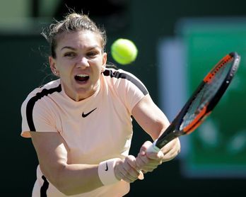 Simona Halep derrota a Petra Martic y logra el pase a semifinales Simona Halep derrota a Petra Martic y logra el pase a semifinales