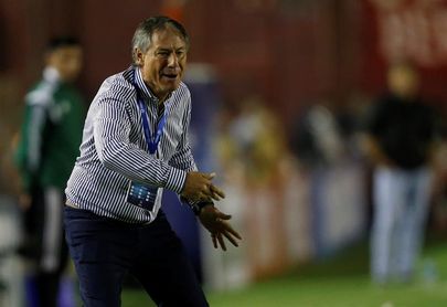 Independiente empata con Tigre y no logra acercarse al líder Boca Juniors Independiente empata con Tigre y no logra acercarse al líder Boca Juniors