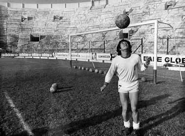 Muere René Houseman, campeón del mundo con Argentina e ídolo de Huracán Muere René Houseman, campeón del mundo con Argentina e ídolo de Huracán