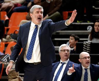 Quintana: "Me da igual cómo venga Unicaja, hay que ganarle" Quintana: "Me da igual cómo venga Unicaja, hay que ganarle"