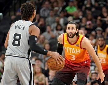 124-120. Aldridge logra su mejor marca en el triunfo de los Spurs 124-120. Aldridge logra su mejor marca en el triunfo de los Spurs