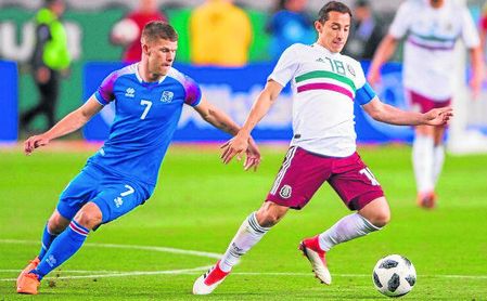Guardado se abre paso en la historia Guardado se abre paso en la historia