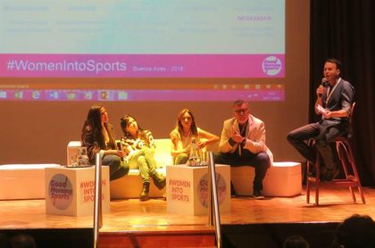 Vila: "Es un enorme desafío ser la primera mujer en comentar en un Mundial" Vila: "Es un enorme desafío ser la primera mujer en comentar en un Mundial"