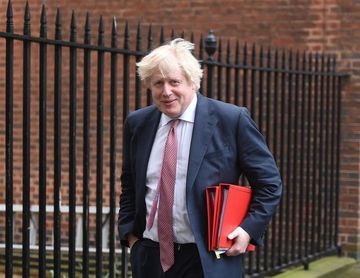 Johnson pide a Rusia garantizar una estancia "segura" para los aficionados británicos Johnson pide a Rusia garantizar una estancia "segura" para los aficionados británicos